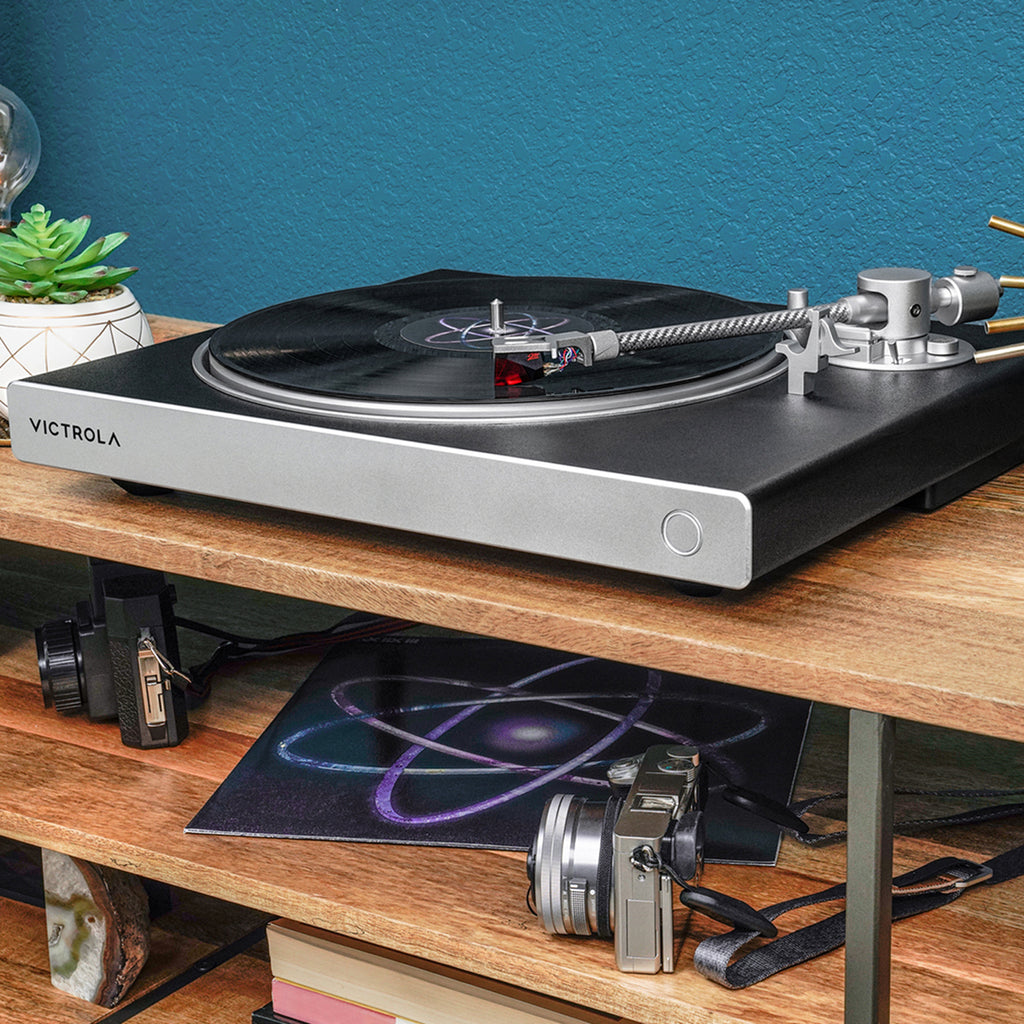 Hi-Res Carbon Turntable - Victrola